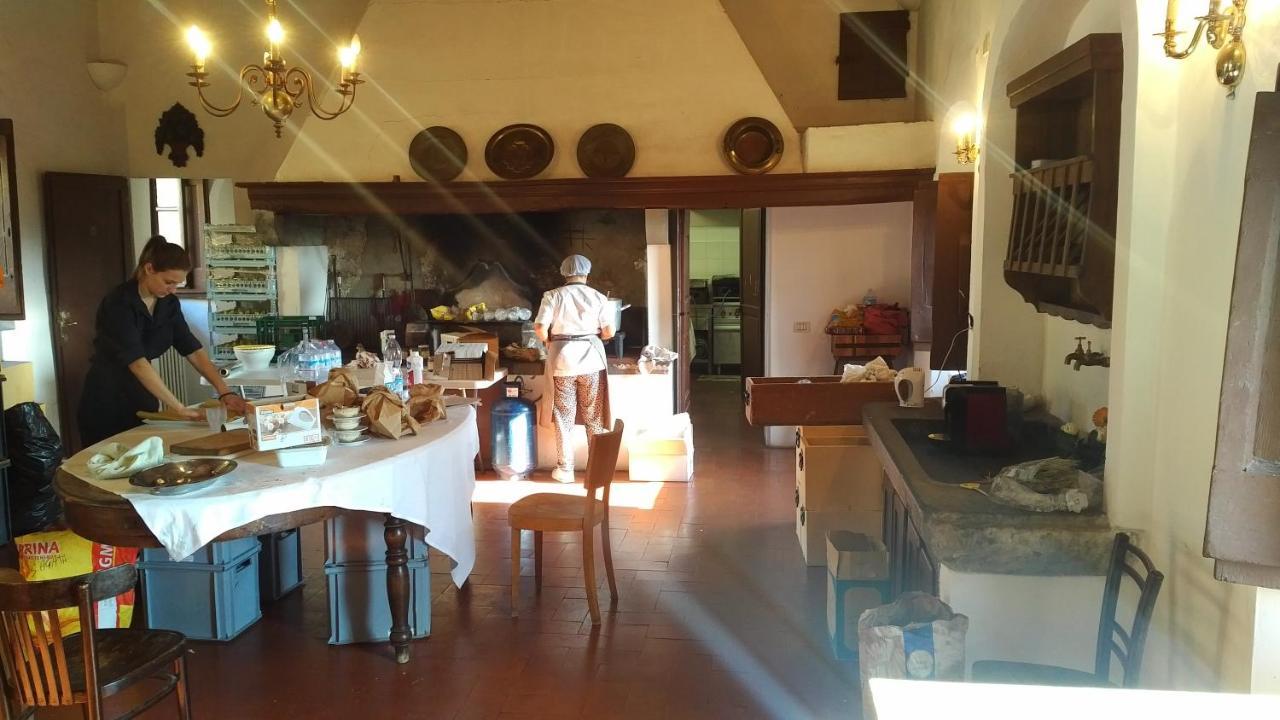 Castello Di Mugnana Hotell Eksteriør bilde